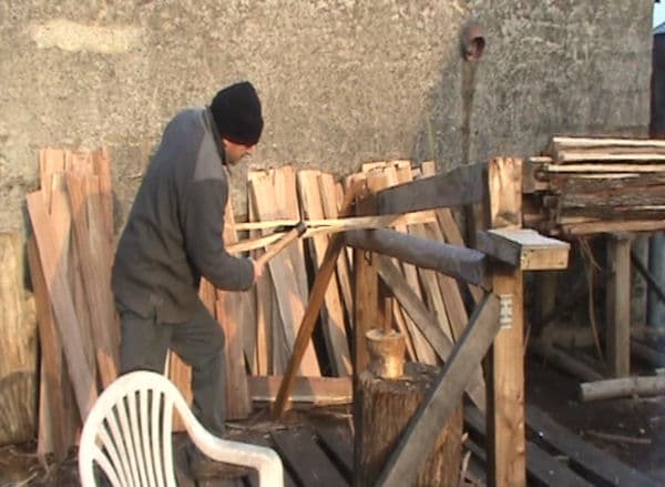 Historic estate and countryside work by Winterborne Zelston Fencing