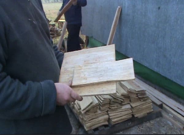 Traditional hand forged gate furniture